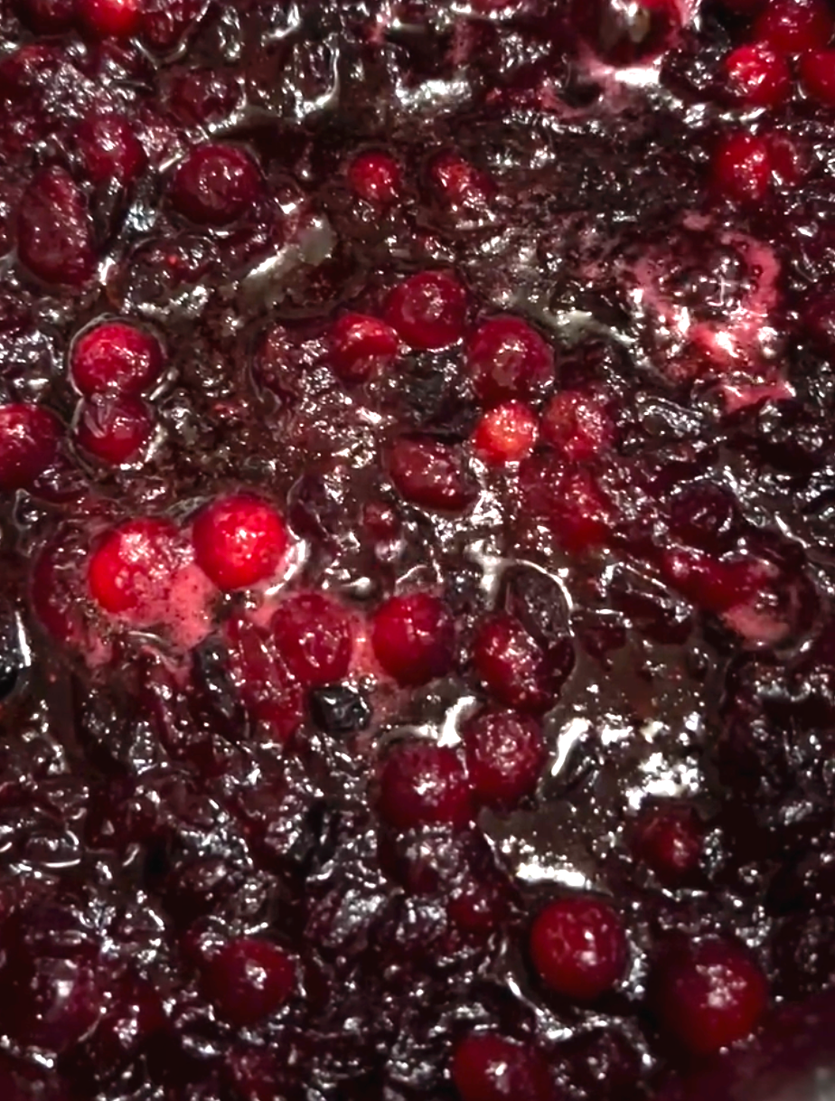 CRANBERRY SAUCE
