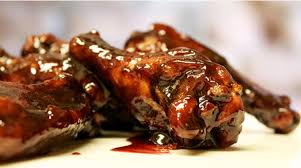 BAKED CHICKEN WINGS COVERED WITH CHOCOLATE CHERRY BALSAMIC